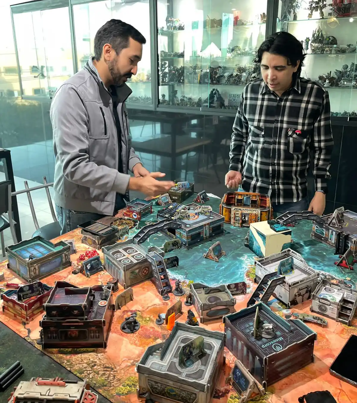 Mesa de juego montada para Infinity